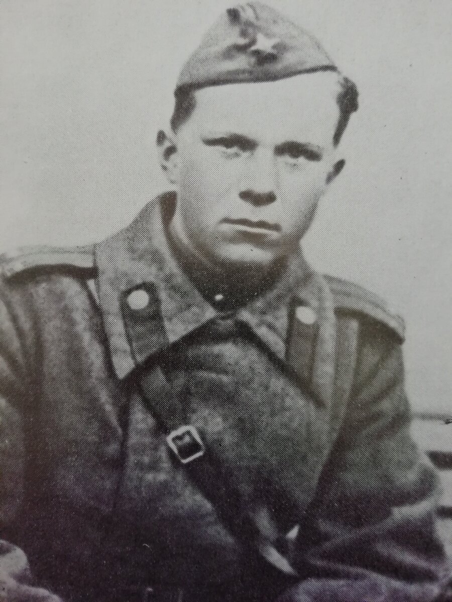 В.Быков в годы войны