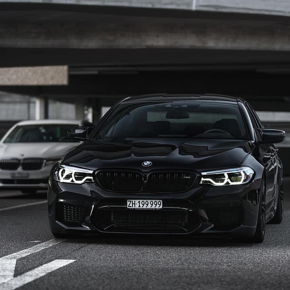 BMW M5 f90