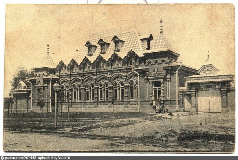 Седьмое одноклассное женское училище имени Токарева. Архитектор Н.М.Соколов. Фото начала ХХ века.