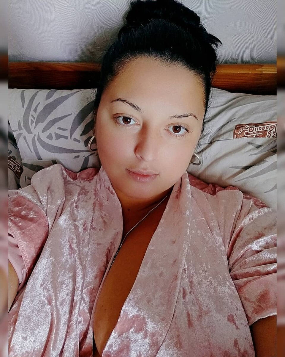 https://www.instagram.com/rima.pendgieva/