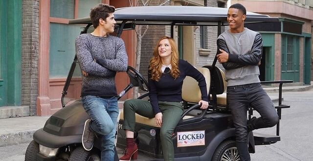 Сериал Популярна и влюблена 1 сезон Famous in Love смотреть онлайн бесплатно!