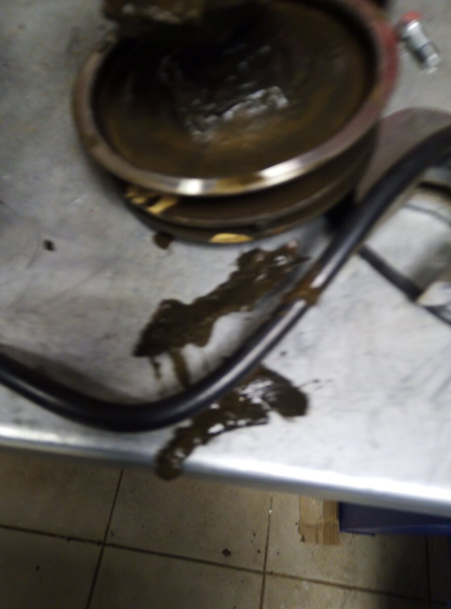 Листайте вправо