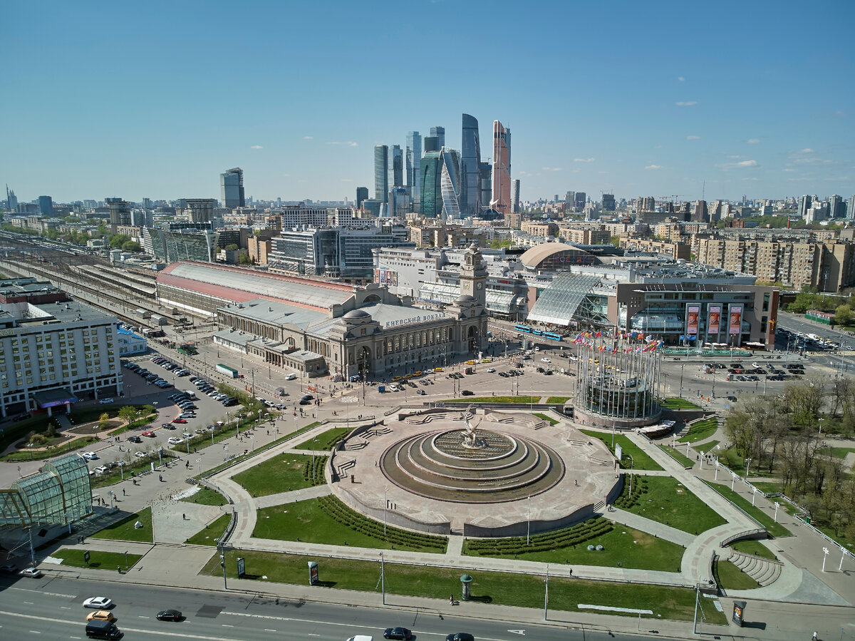 Площадь Киевского вокзала (фото: shutterstock)