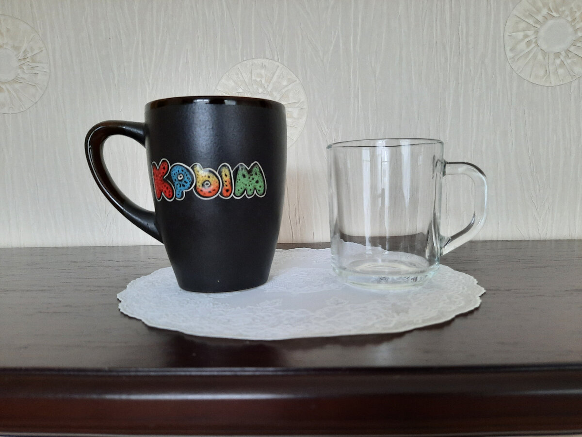 Две кружки подружки