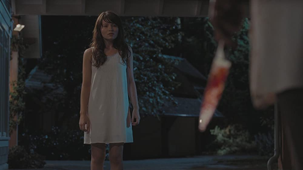 Кадр из фильма The Uninvited. Режиссеры: Чарли Гард и Томас Гард. Оператор: Дэн Лэндин. Производство: Cold Spring Pictures, DreamWorks SKG, DWBC Productions, Goldcrest Pictures, MacDonald/Parkes Productions, Medien 5 Filmproduktion, The Montecito Picture Company, Vertigo Entertainment. Показ в России: Централ Партнершип