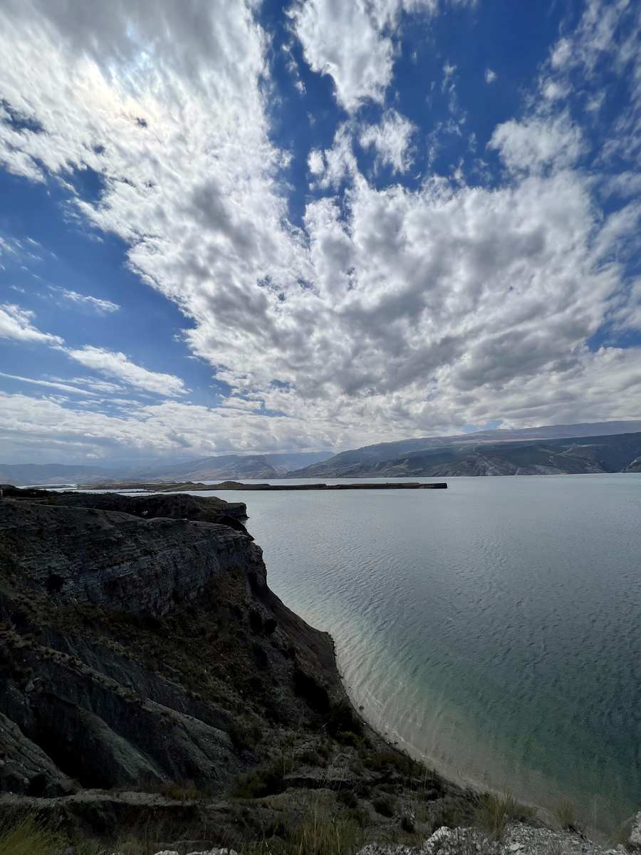Фьорды, острова и ущелья Чиркейского водохранилища