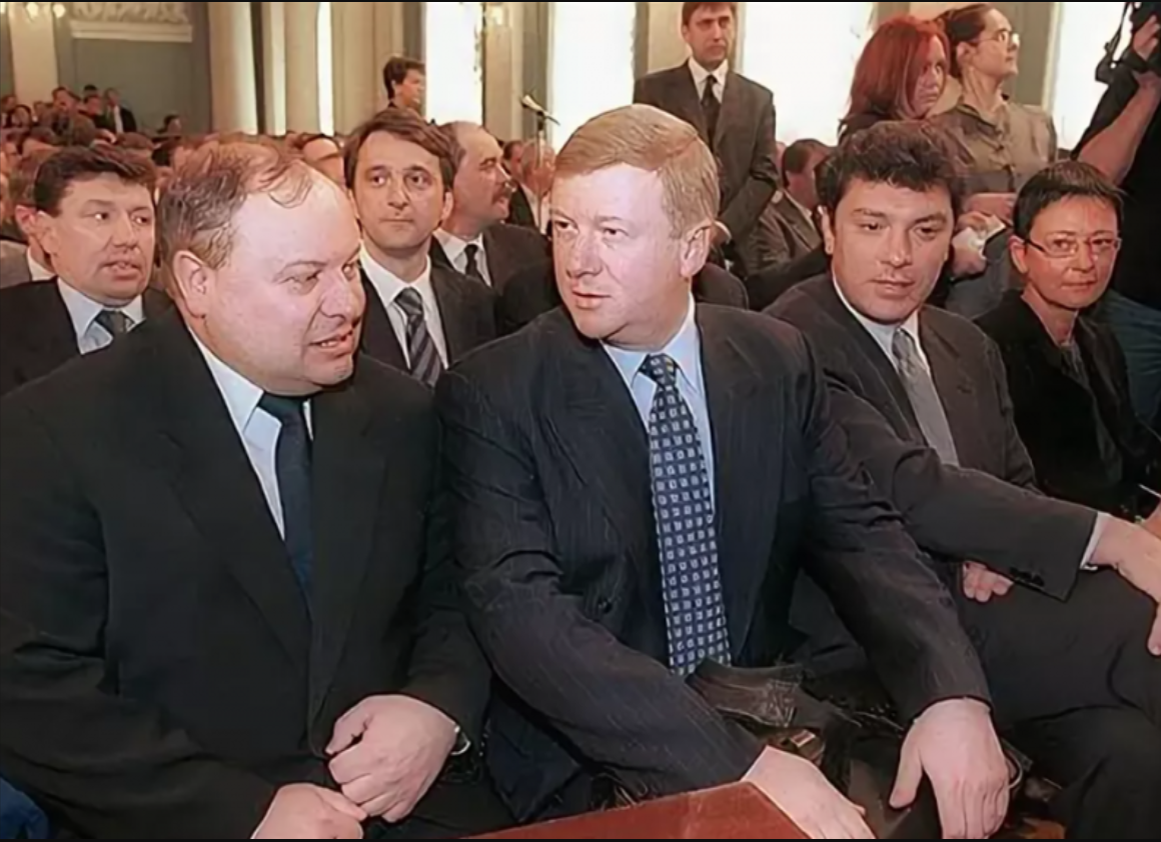 Политики 2000 х