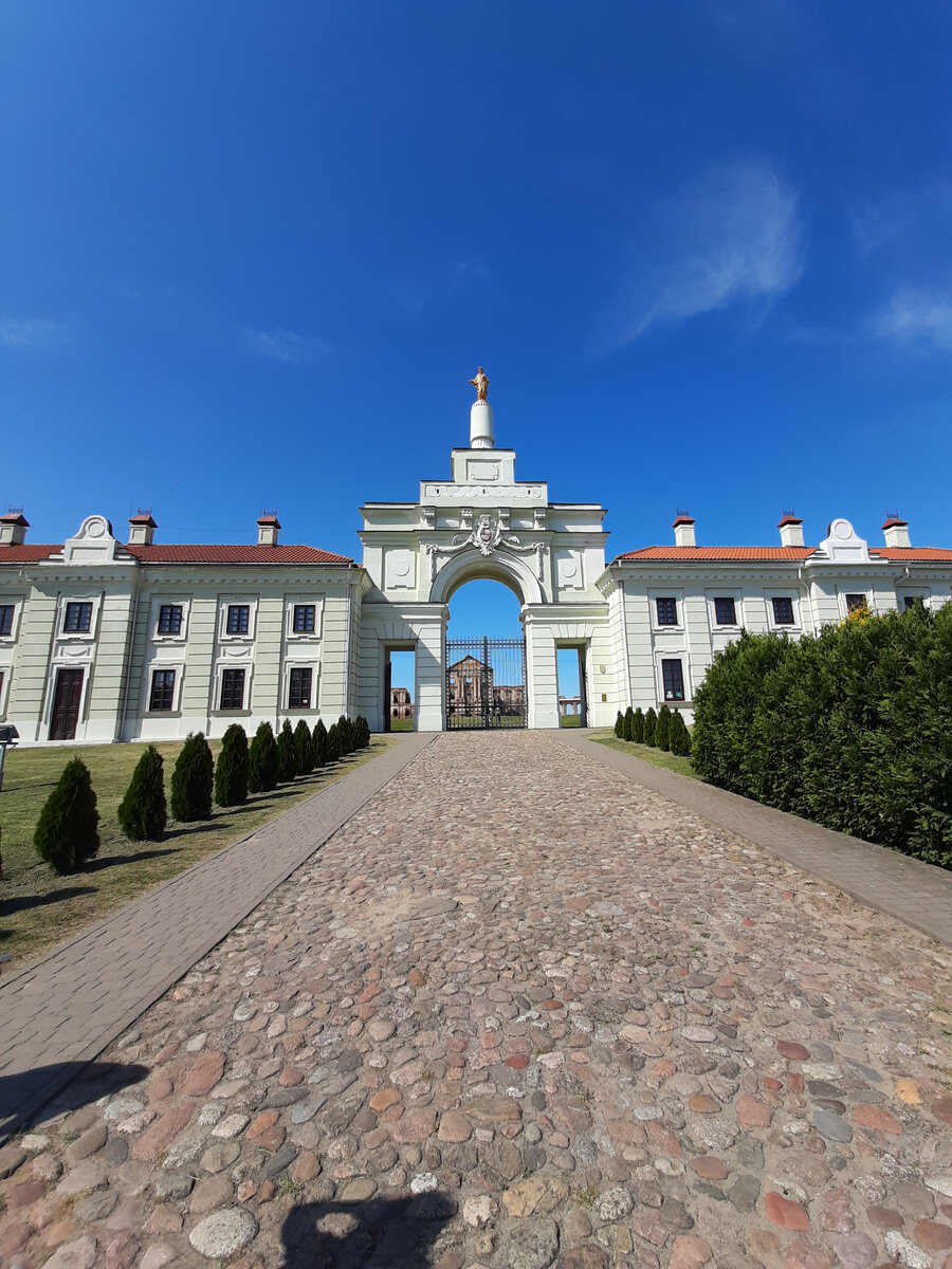 Дворец Сапеги