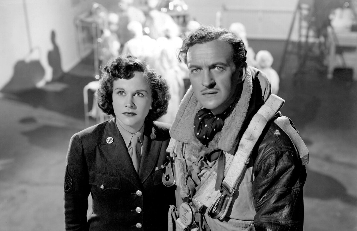Кадр из фильма "Лестница в небо" (1946)