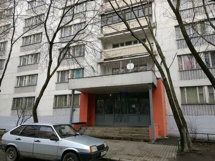 вход в общагу :)