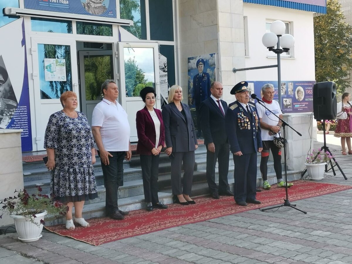 Дочь космонавта Андрияна Николаева посетила родину отца | ГАЗЕТА 