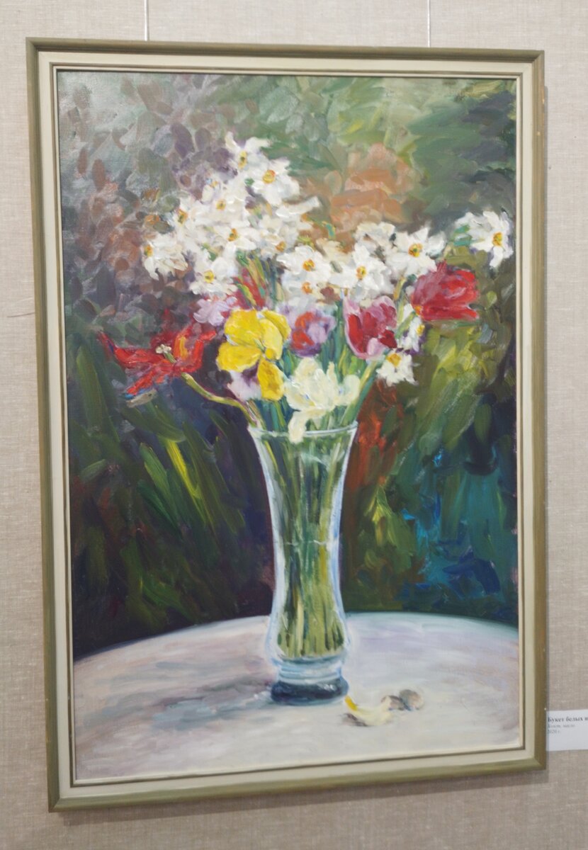    В  Туле , в зале на Красноармейском, 16 , проходит выставка Екатерины Дворкович "Однажды летом...-15