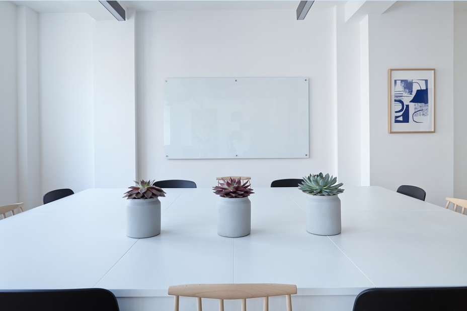 На словах освободить пространство от ненужного кажется простой задачей, но на практике дело обстоит сложнее