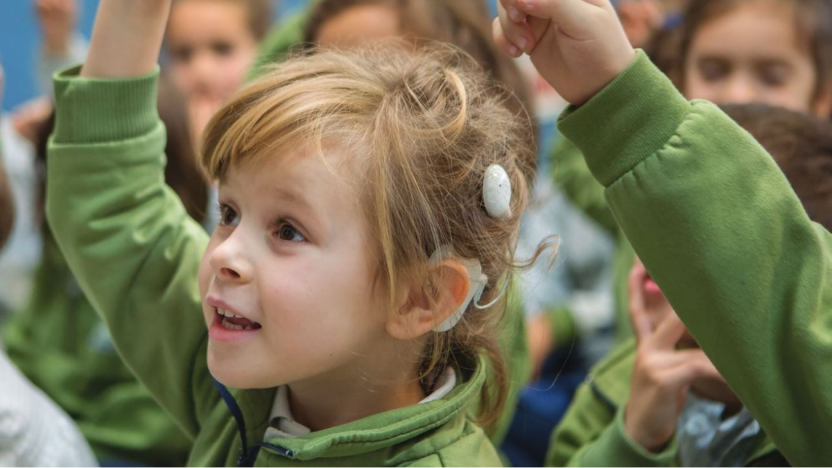 Кохлеарный имплантат HiRes Ultra 3D признан лучшим в конкурсе MedTech Breakthrough Award 