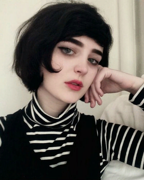 Девочка устала