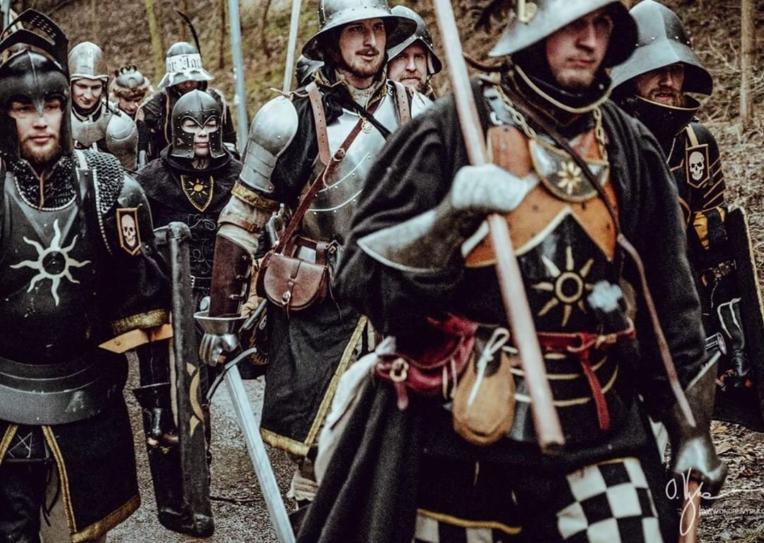 Нильфгаард. Империя Нильфгаард армия. Дивизия Альба Нильфгаард. Нильфгаард арбалетчик. Нильфгаард ларп