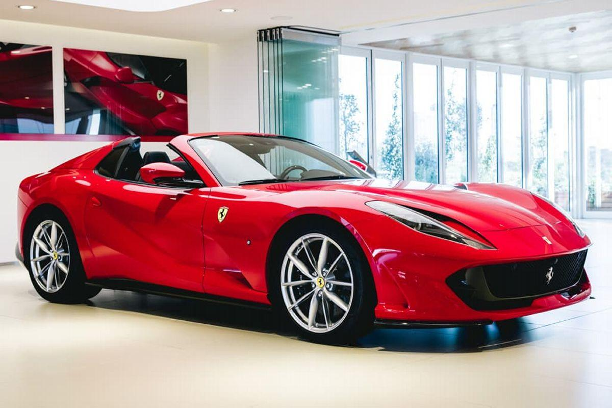 Ferrari 812 GTS v12 Spider