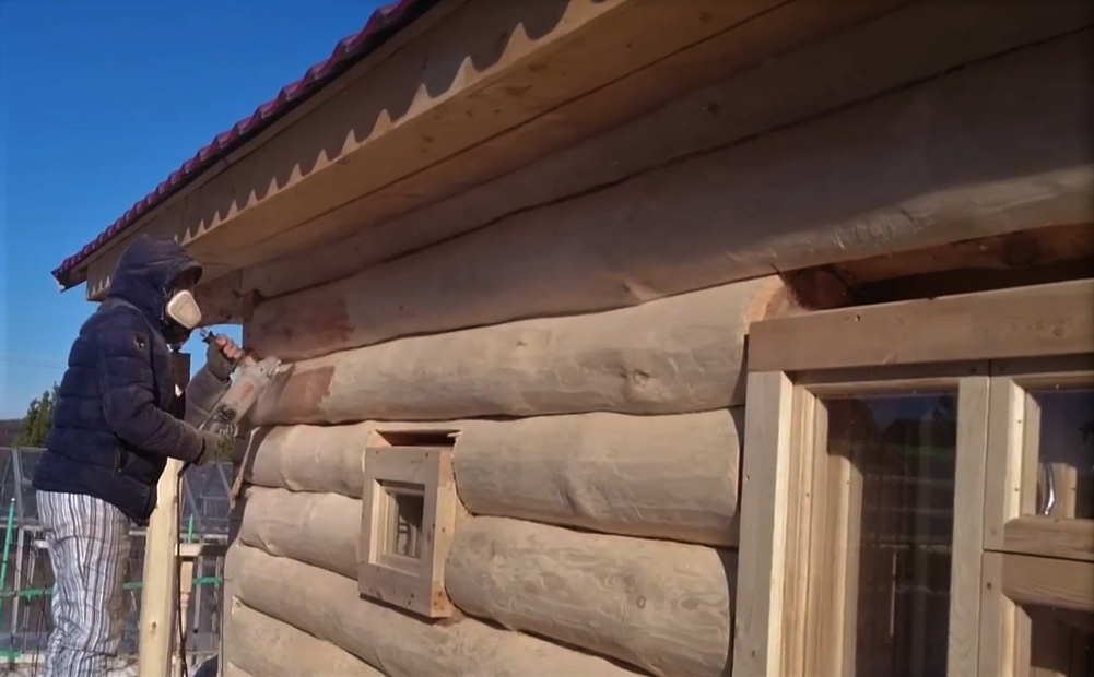 Шлифовка бруса. скриншот из видео https://www.youtube.com/watch?v=GaI2dqzWdHw