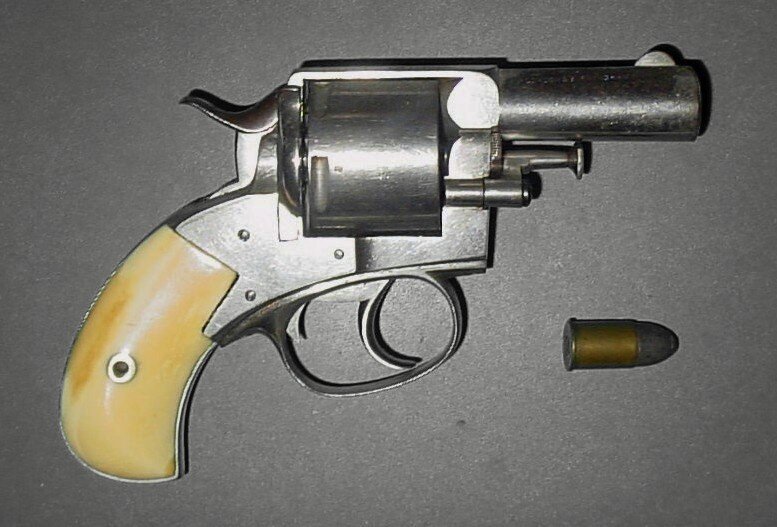 Webley British Bull Dog. Револьвером этого типа была вооружена Засулич. Фото из открытых источников.