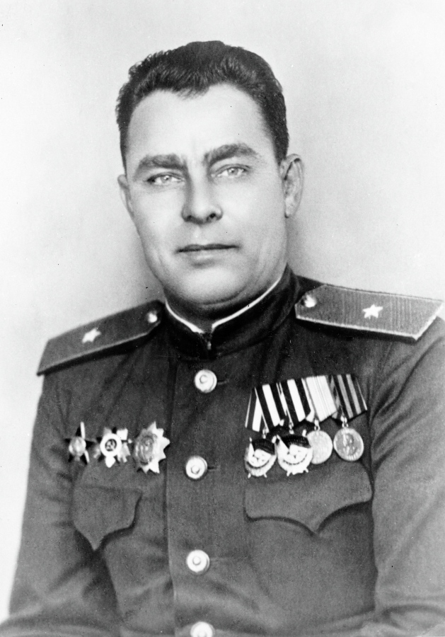 Генерал - майор Брежнев