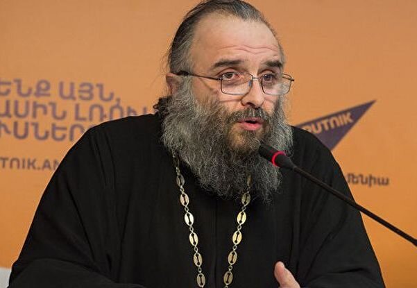 Фото "Спутник Армения" - протоиерей Арсений Григорянц