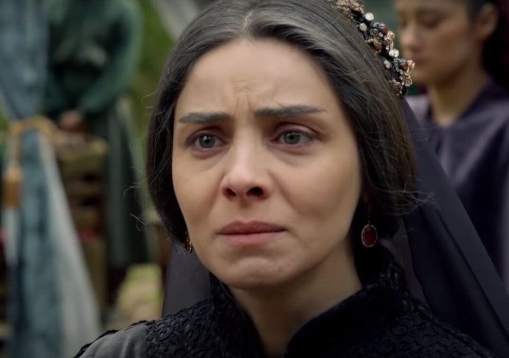 Хюррем узнала о казни мустафы. Казнь мустафы махидевран. Махидевран и мехмед. Казнь мустафы махидевран. Платья гюльнихаль хатун.