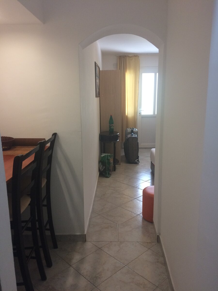 Вид на выход из номера