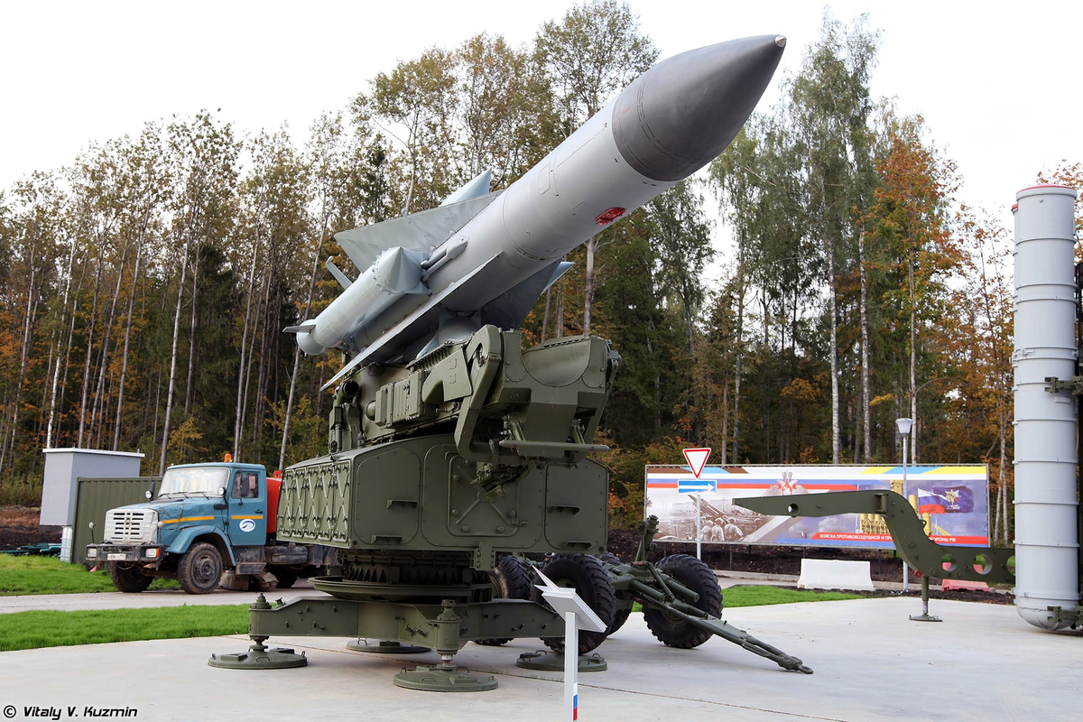 Ракета с 200 вес. ЗРК С-200 «Ангара», «Вега», «Дубна». С-200 ракетный комплекс. С-200 Ангара/Вега/Дубна. С200 ракеты ПВО.