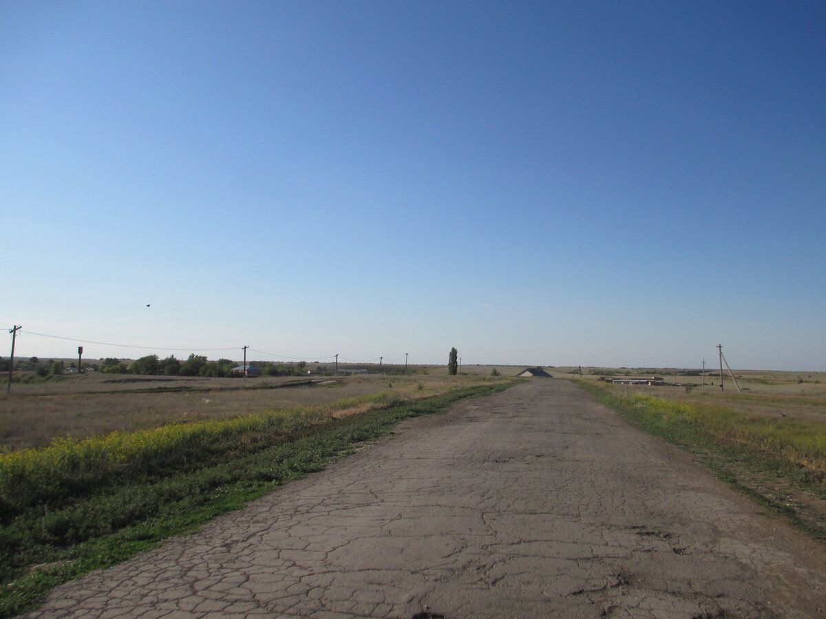 Дорога к исторической части села