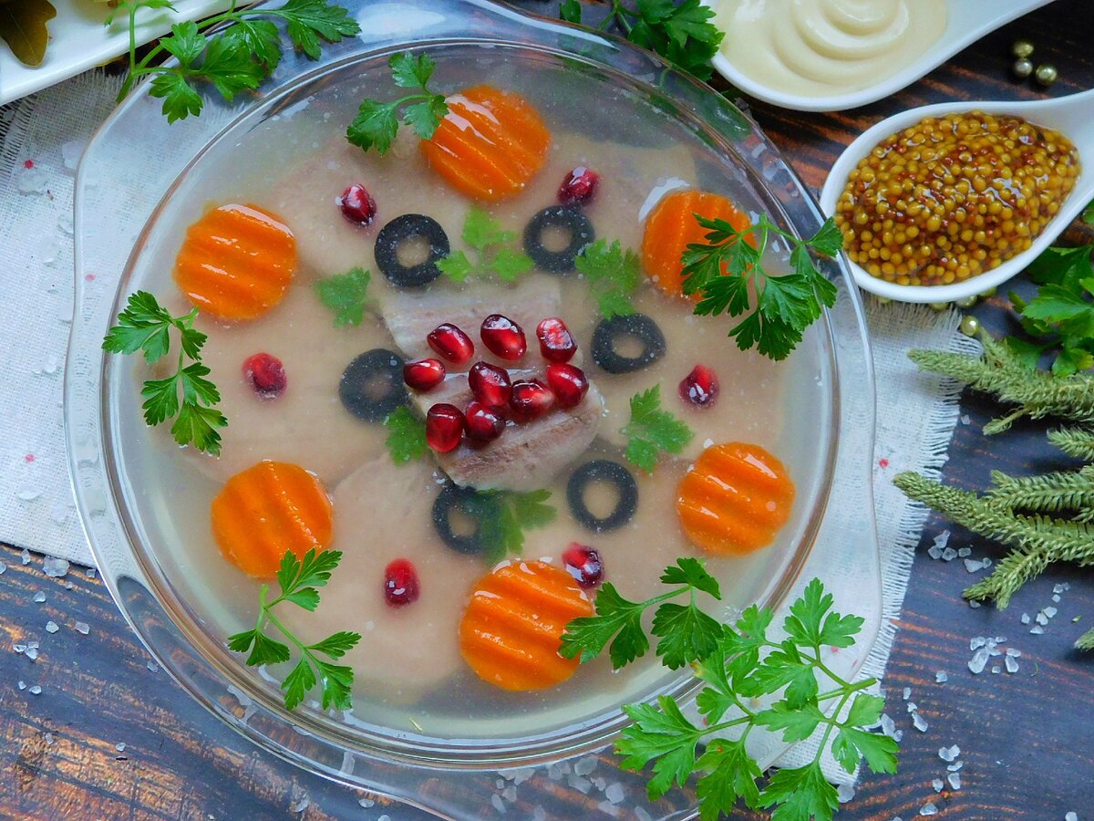 Это вам не заливная рыба! 🐟Готовим в этом году шикарный деликатес –заливное  из языка 🐽 | Еда на каждый день | Дзен