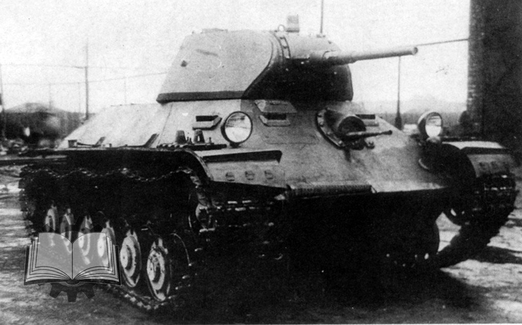 Т-126, прямой предшественник Т-50. Машина получилась слишком тяжелой, да и боевое отделение получилось не особо удачным.