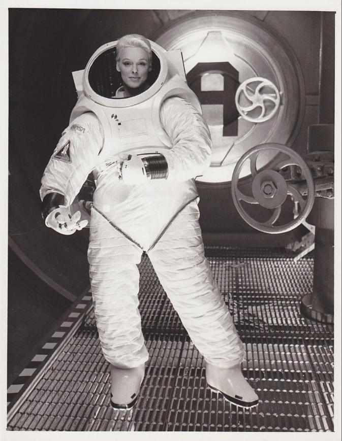 Актриса Бриджит Нильсен на съемках фантастического фильма