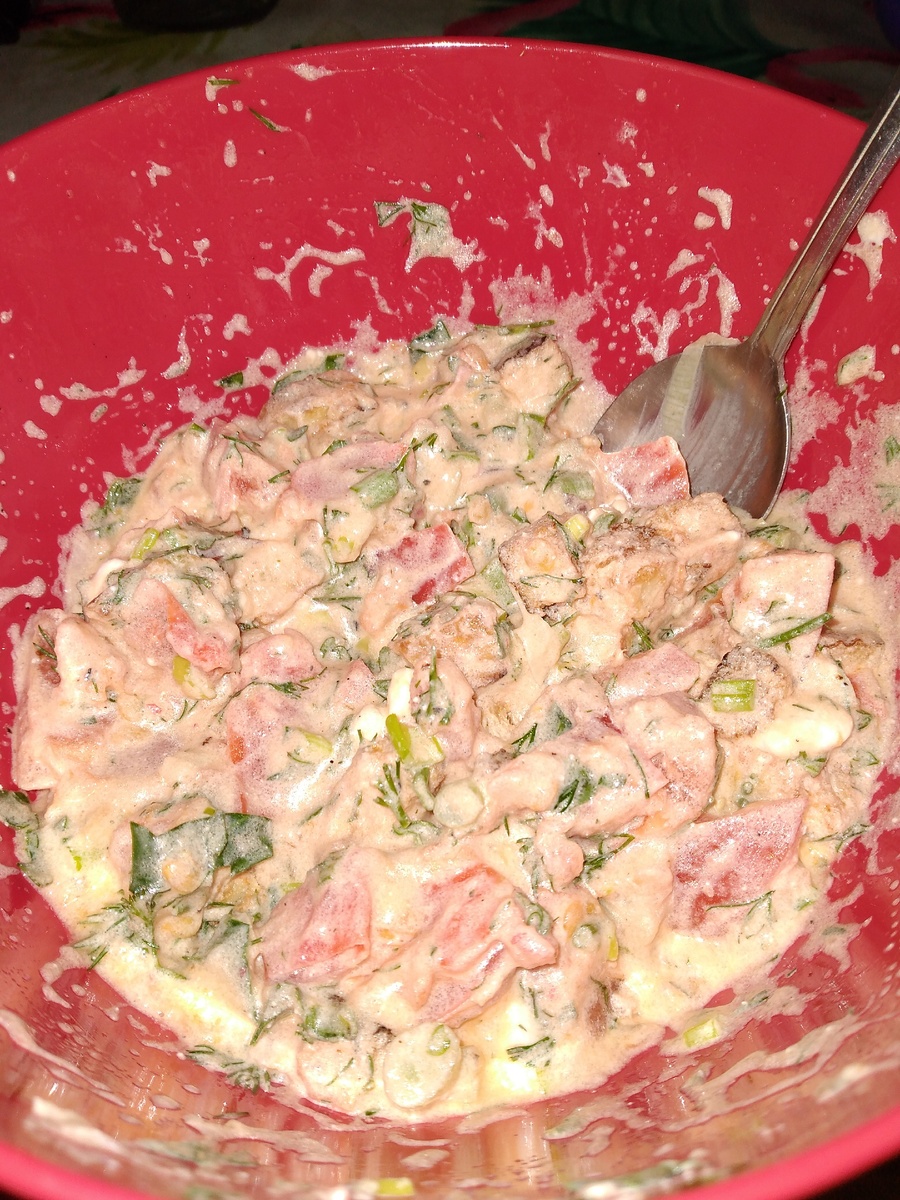 За вместо зелёного лука, можно добавить репчатый