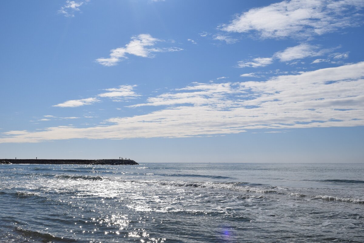 Море в Турции в феврале.