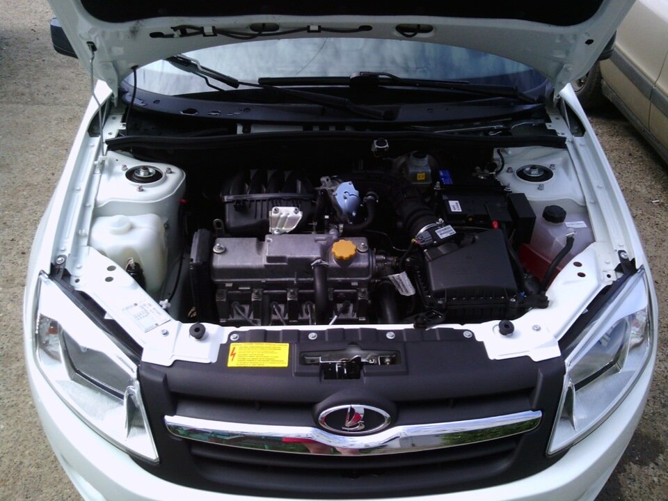 Под капотом у данного аппарата