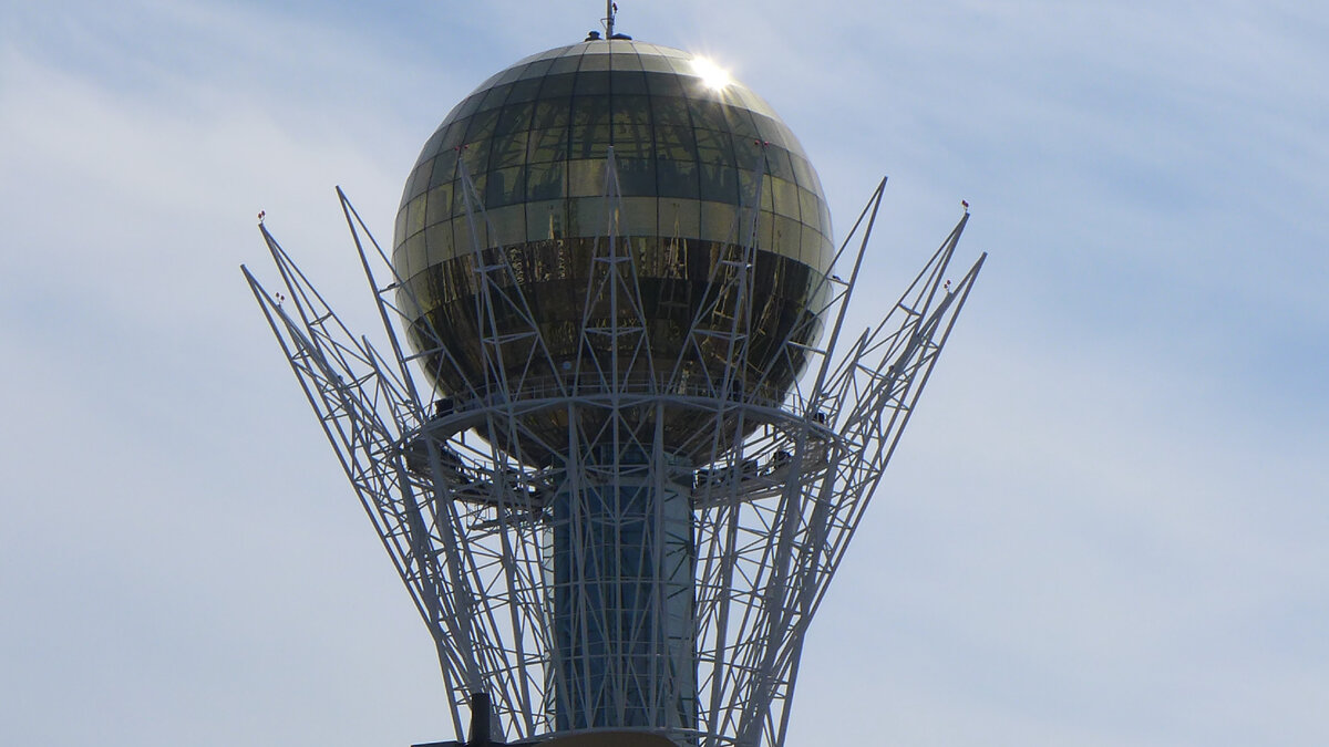 Первое фото сделано от-туда, сверху. Фото: "Лодочник"