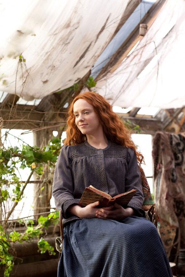 Эми Мэнсон в роли Лиззи в фильме "Отчаянные романтики", 2009 год