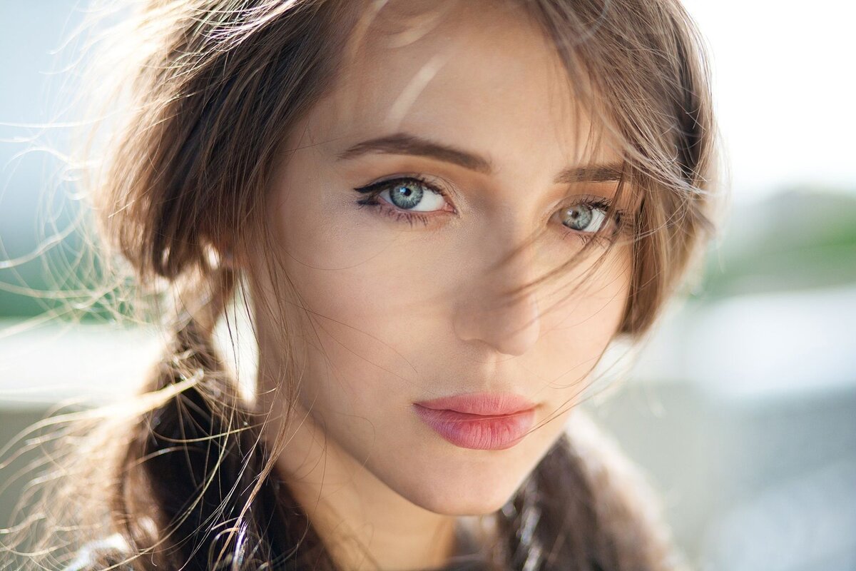 Уход любимой - это всегда больно.