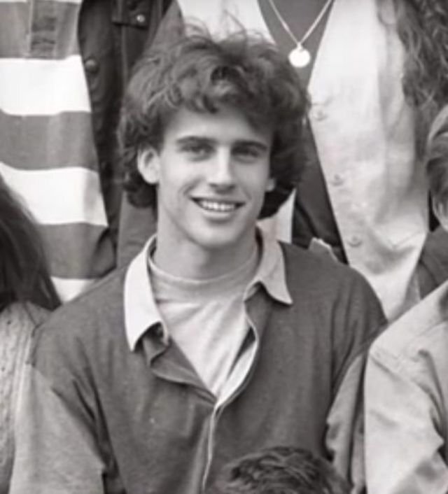 Макрон в молодости.