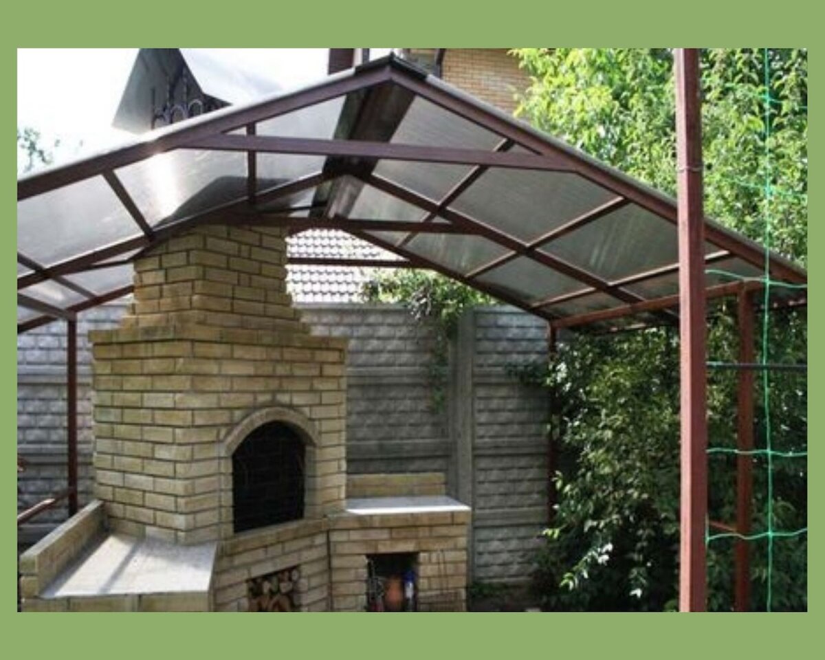 В беседках из металла можно оборудовать кухню