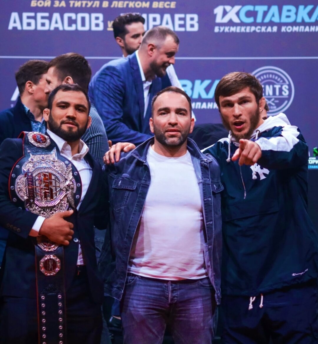 Мариф пираев нариман аббасов бой. Аббасов боец. Нариман аббасов юфс. Мариф тельманович пираев. Мариф пираев нариман аббасов.