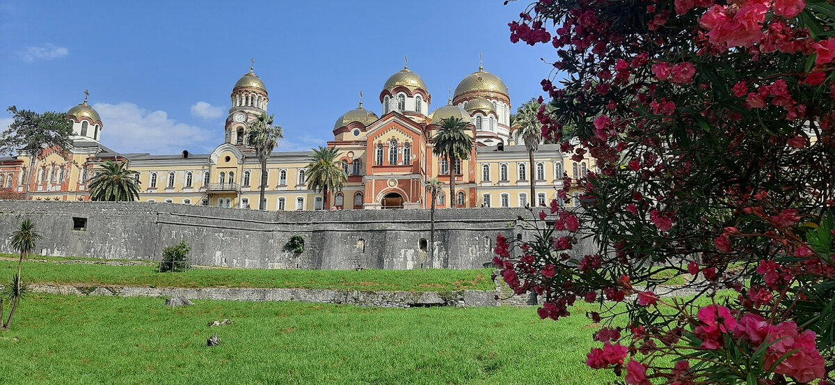 Новоафонский монастырь