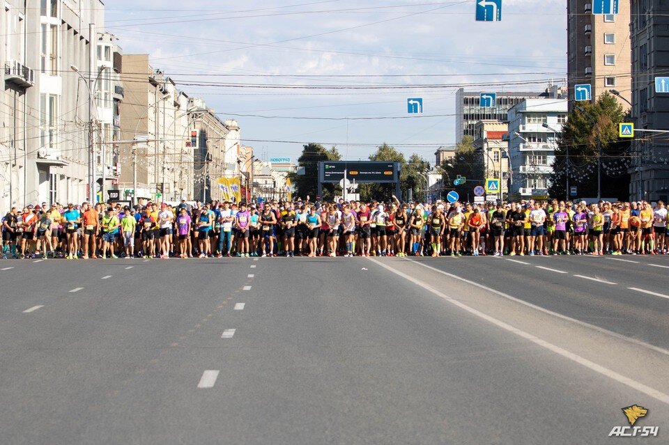     Марафон проходит в Новосибирске в 25 раз. Фото: "АСТ-54"