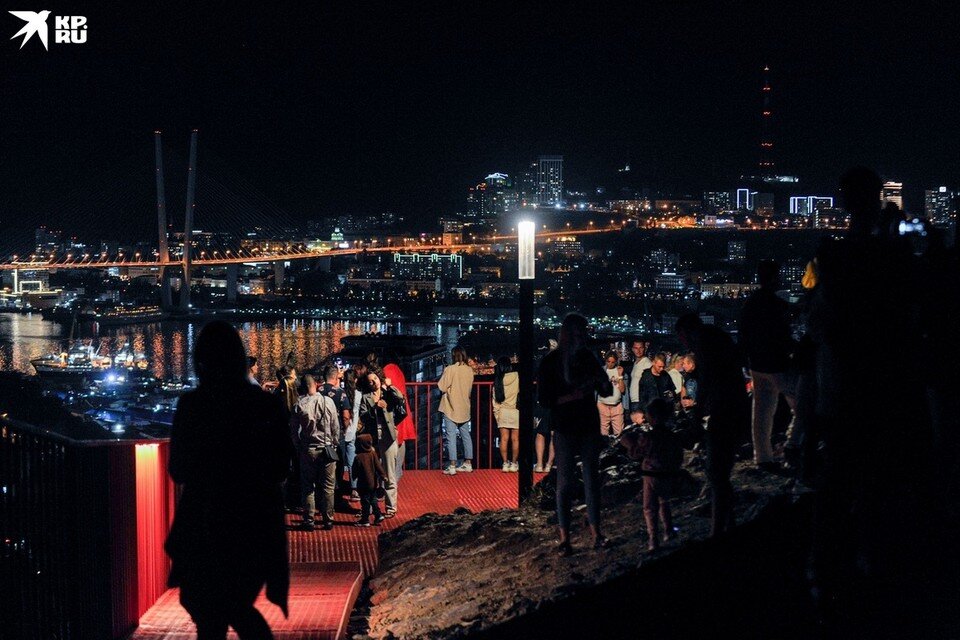     Ночной вид с сопки Бурачка. Сергей БАЛАНОВ