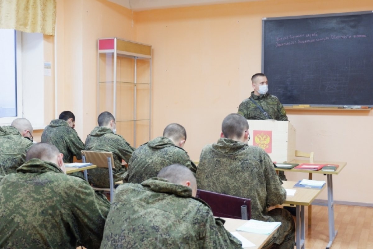 Волгоградский военкомат. Военная подготовка. Осенний призыв. Военный призыв. Призывники.