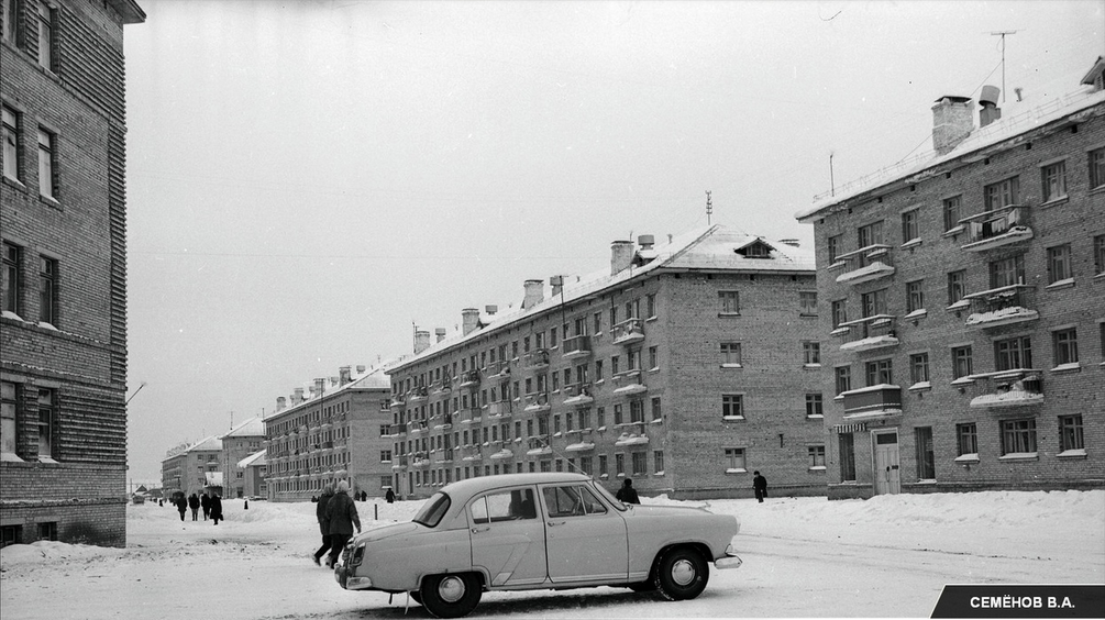 Ухта 40 лет асср. С. Выльгорт улица Оплеснина. Фото улица Оплеснина Выльгорт. Ухта город. Планетарий Ухта Оплеснина 15/6.