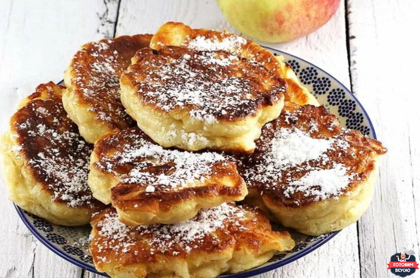 Яблочные оладьи