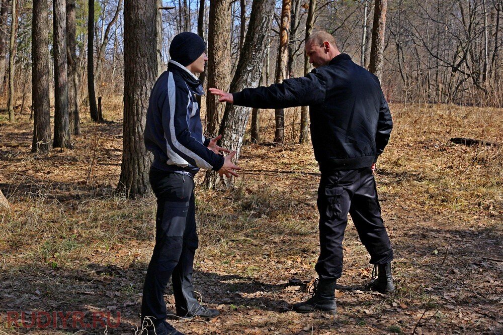 В борьбе за жизнь инстинкт самозащиты. Самооборона. Ситуации самообороны. Самооборона и нападение. Самооборона от маньяка.