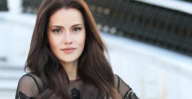 Жена Бурака Озвичита заняла 36 место в списке красавиц.