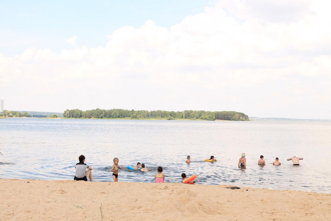Топ-5 пляжей Минска и окрестностей | mamaGo.by | Дзен